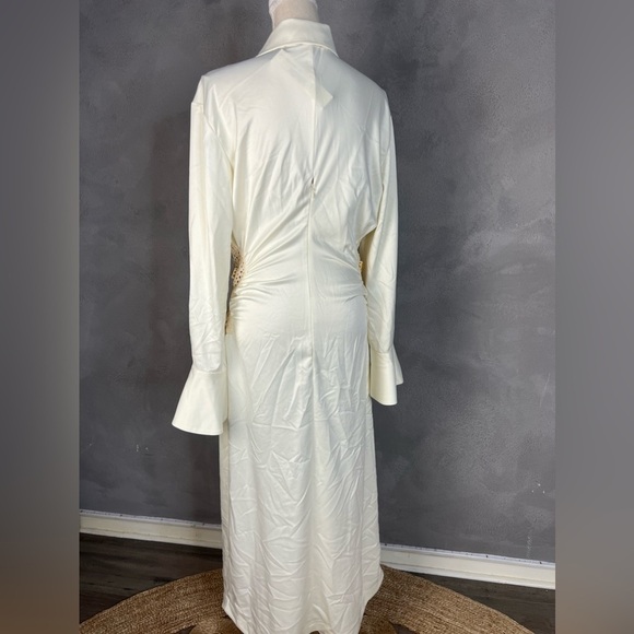 Rhoda Fossil Crochet Dress
Regular price
$795 - Picture 10 of 13